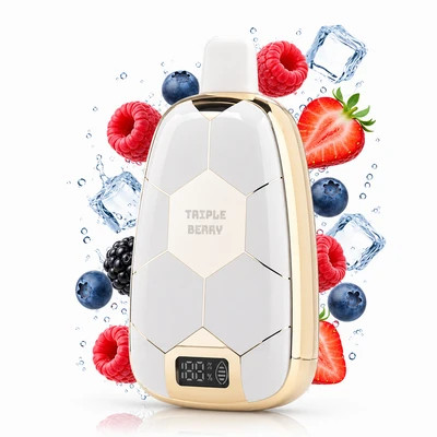 پاد یکبار مصرف رونالدینیو 15000 پاف طعم Triple Berry با توتفرنگی، تمشک و بلوبری